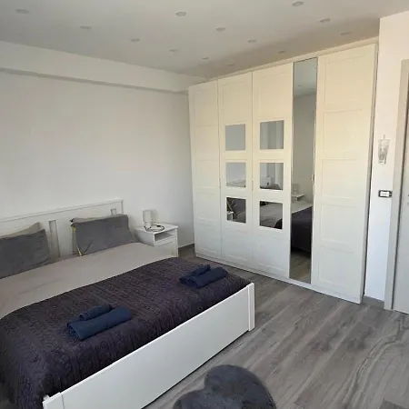 Apartman Un Tuffo Nello Stretto